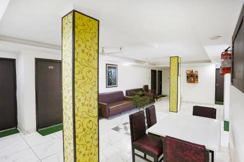 avla, FabHotel Limewood in Hipodrom