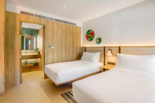 398281857 Holiday Inn Resort Samui Bophut Beach by IHG