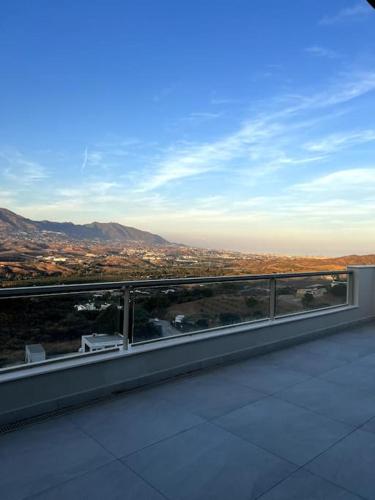 Luxury penthouse with sea view in La Cala Golf Resort
