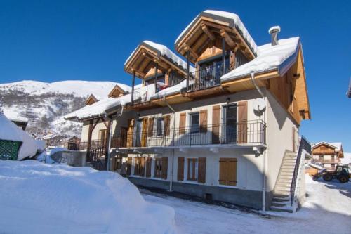 Appartement de 2 chambres avec jardin clos et wifi a Valloire a 3 km des pistes