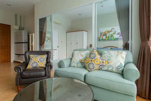 Best Pool Access Beachfront Nice Furnish 1bedroom Best Pool Access Beachfront Nice Furnish 1bedroom