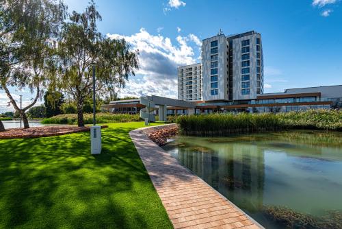 398294601 Hotel Helikon, Keszthely