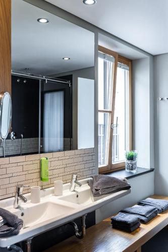 rostock apartment LIVING HOTEL - image 2