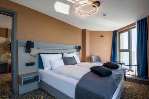 398304515 Hotel Helikon, Keszthely