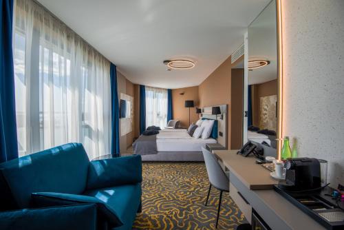 Junior Suite with Balcony