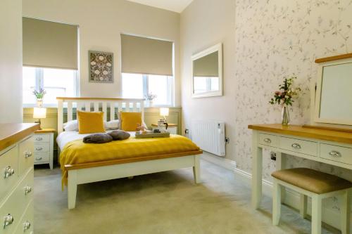 Two Bedroomed Apartment (2-6 Adults) Friars Fold