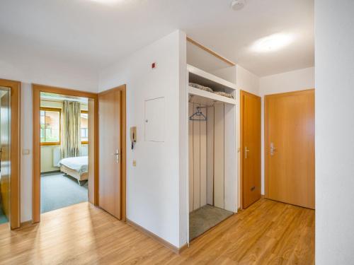 Apartment Haus Kitzsteinhorn by Interhome