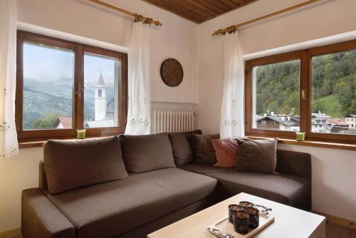 Three-Bedroom Superior Apartment