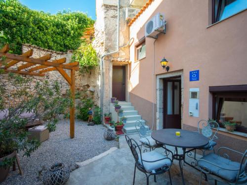  Holiday Home Anita by Interhome in 51250 Novi Vinodolski