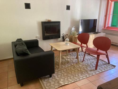  Holiday Home Casetta salita ai Castelli by Interhome in Bellinzona
