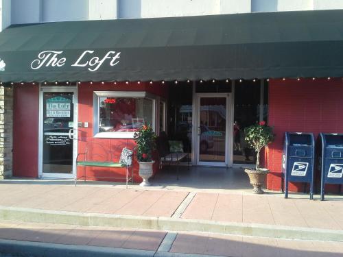 The Loft on the Square - 출입구