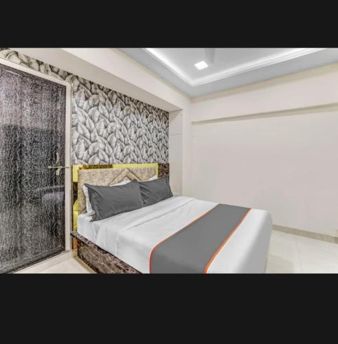 Hotel Bhavya Residency