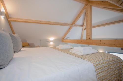 Liiiving in Porto - Santa Catarina Mezzanine Apartment