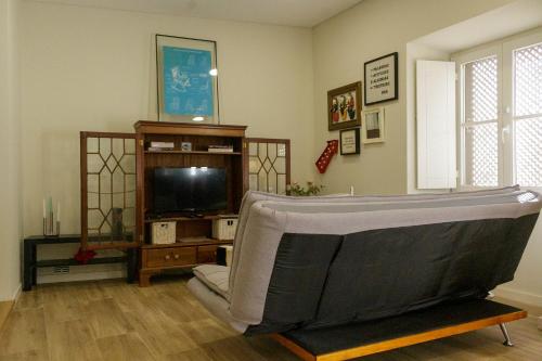 Apartamento Almirante T1 by YHA - image 2