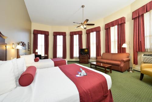 เบสท์เวสเทิร์น เดอะโฮเต็ล เชกัวเมกอน (Best Western The Hotel Chequamegon) in แอชแลนด์ (วิสคอนซิน)