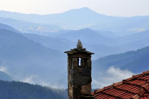 . Вила 'Гнездото', Villa 'The nest', Rhodope mountains, Banite