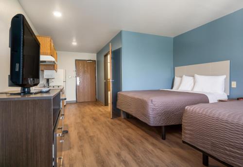 Double Room with Two Double Beds - Non-Smoking