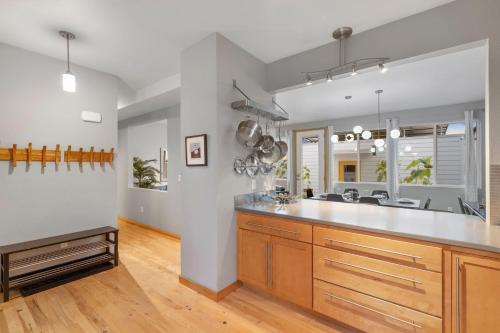 Sleek Home near Old Town with Rooftop Hot Tub & Mtn Views in Fort Collins, USA