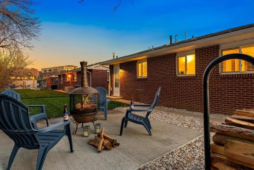 Centrally Located Townhome Near PVH - Dog Friendly in Fort Collins, USA