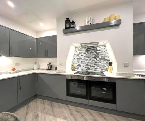 Kitchen, SA Stays in Ince