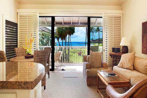 Castle Kiahuna Plantation Resort And The Beach Bungalows