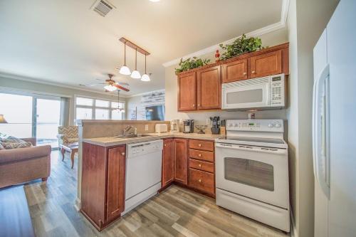 The View -Unit 317 in Huddleston, USA