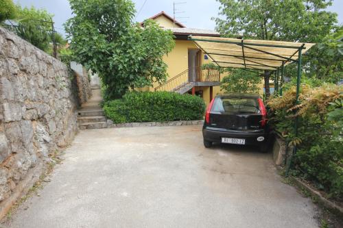 Apartments with a parking space Opatija - 7904