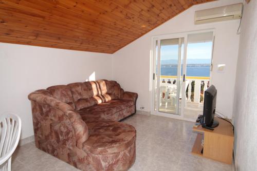 One-Bedroom Apartment with Terrace and Sea View