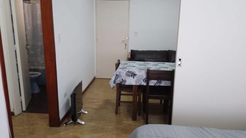 Apartment image 8