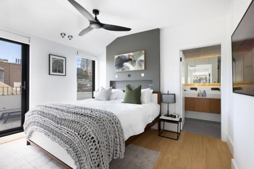 Barangaroo Park Apartments by Urban Rest - image 5