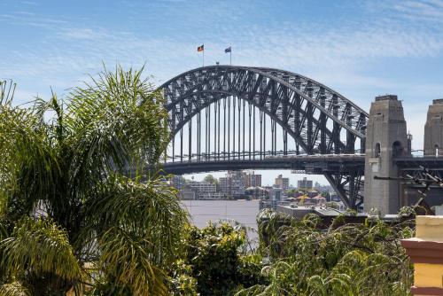 Barangaroo Park Apartments by Urban Rest - image 11