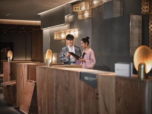 Hotel Indigo Hangzhou Uptown,Close to Westlake , boutique design hotel with freeflow minibar