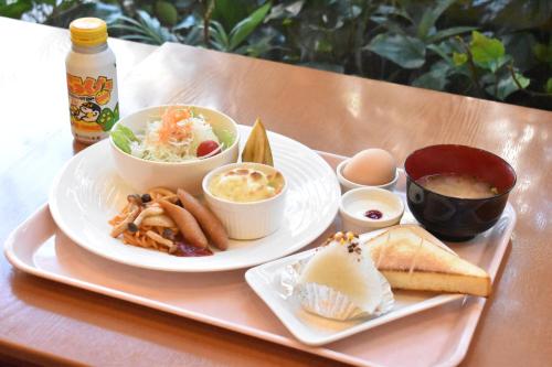 食べ物/飲み物, ブライトパークホテル (Bright Park Hotel) in 高知