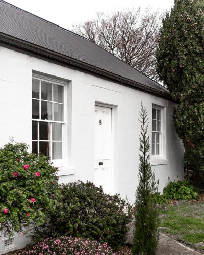 Gaol House Cottages