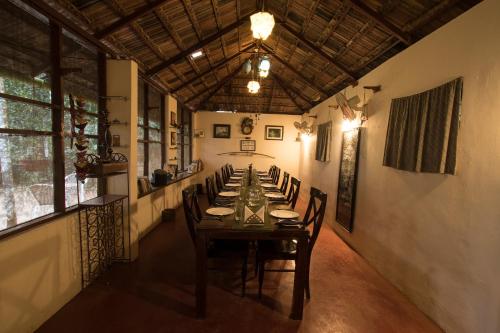 Restaurant, Grassroots Wayanad, Valley-View Tents in Padinjarathara