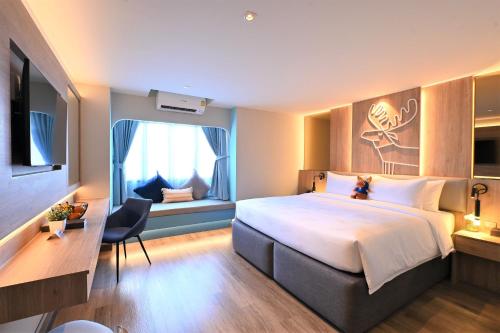 room detail thumbnail 0