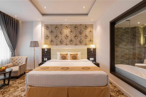 room detail thumbnail 0