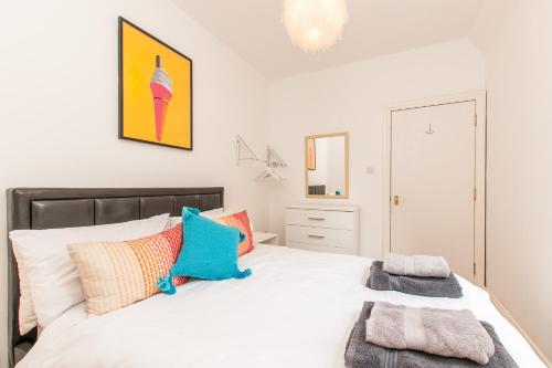 Sea View Sanctuary Apartment!