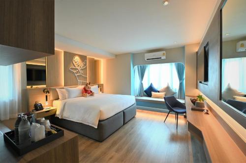 room detail thumbnail 0