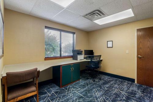 Comfort Inn Bismarck