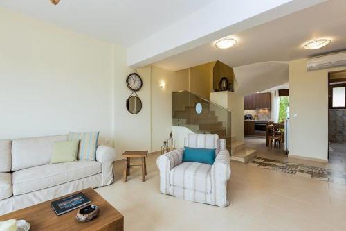 Family villa, Fantastic views, Private pool, Free laptop 3