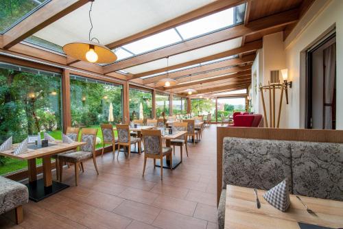餐廳, 席羅思蘭德酒店 (Landhotel Seerose) in 朗根岑