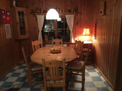 Beautiful 4-5 persons Cottage in Alvdalen