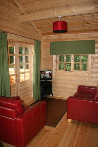 BCC Loch Ness Log Cabins