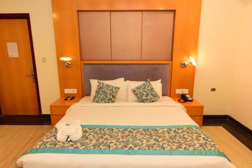 Deluxe Room image 4