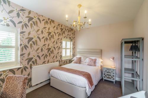 The Pheasant Inn - image 2