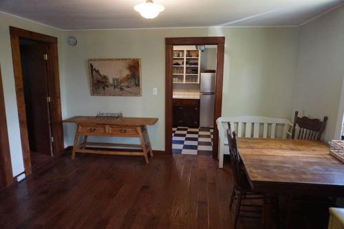 3778 East Lake Road in Дюнкерк (Нью-Йорк)