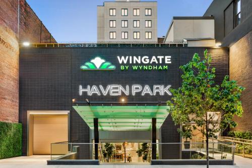 Wingate by Wyndham Bronx Haven Park in Bronx, USA