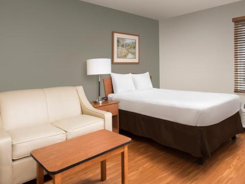 WoodSpring Suites Wichita Airport - image 20