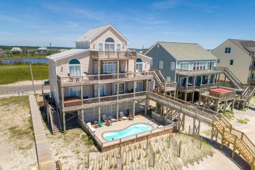 Sunny Delight in North Topsail Beach, USA